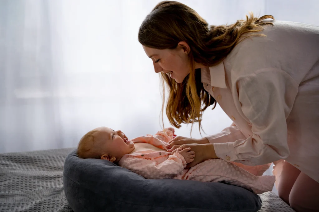 Best gynecologist In Kolkata, Best lady gynecologist In Kolkata, gynecologist In Kolkata, Lady gynecologist In Kolkata, Postnatal Care for Mothers